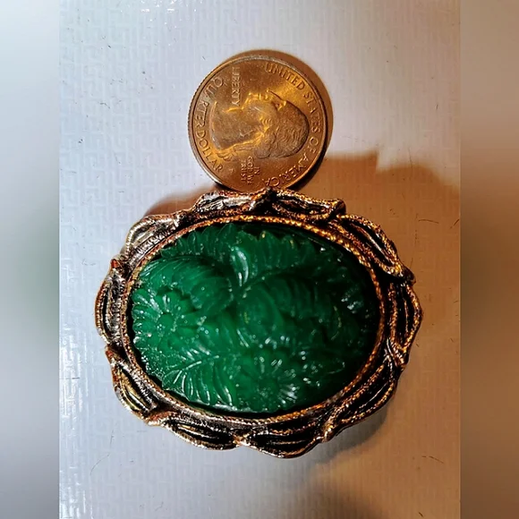 Carved Peking Jade Glass Flower Brooch Silver Tone Vintage Czech Untested Silver - Picture 6 of 7